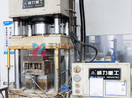 氧化鋯陶瓷螺絲2成型